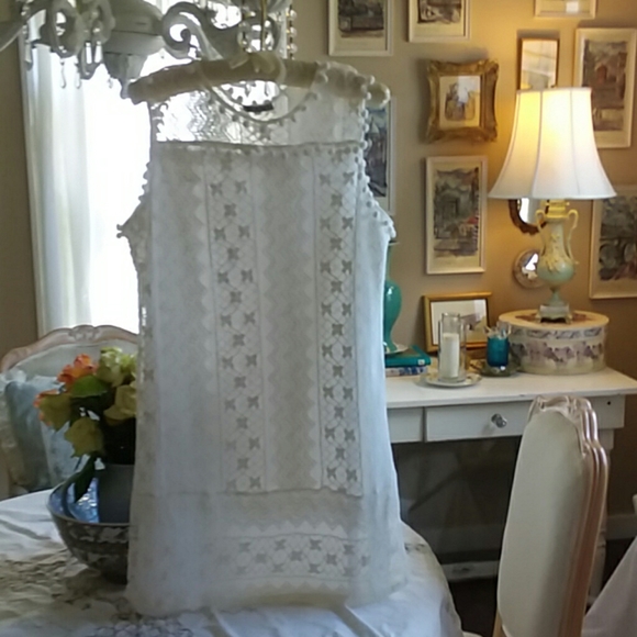 Sundress - Picture 2 of 4